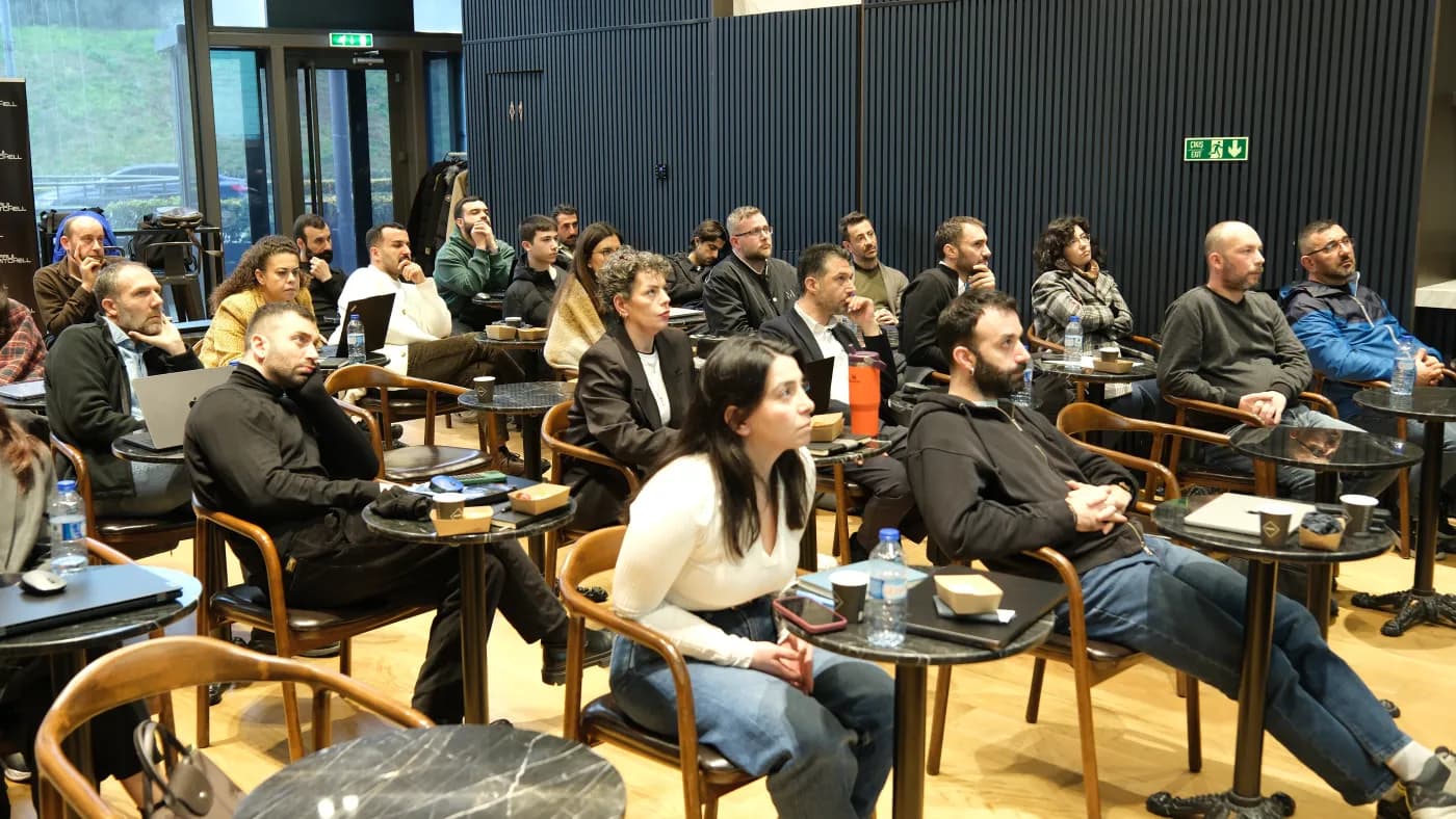 Komünite Space, katılımcılar